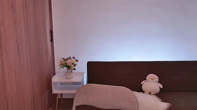 DulceDuarte online show from November 22, 5:50 am