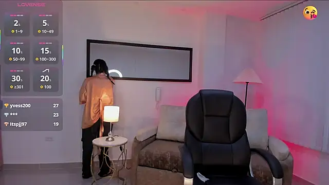 Ayshel cooperr online show from November 1, 12:29 pm