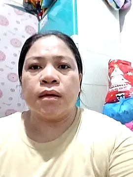 Snapshot of pinay_labb chatting on January 14, 10:36 pm pinay labb online show from January 14, 10:36 pm