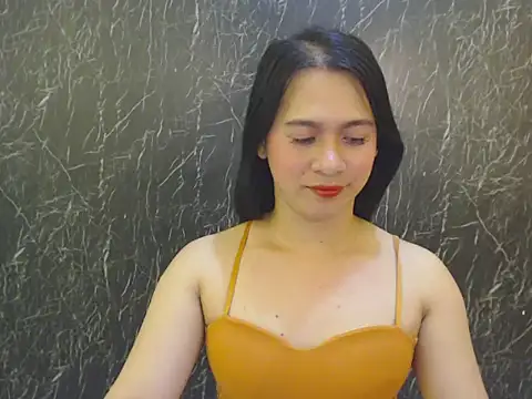 ur asianpretty online show from April 25, 1:30 am