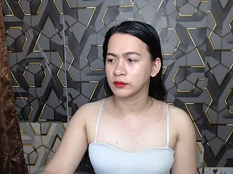 ur asianpretty online show from June 12, 2:10 am