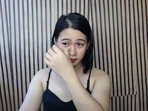 ur asianpretty online show from July 18, 1:54 am