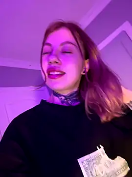 Nancyhot777 online show from January 7, 8:33 pm