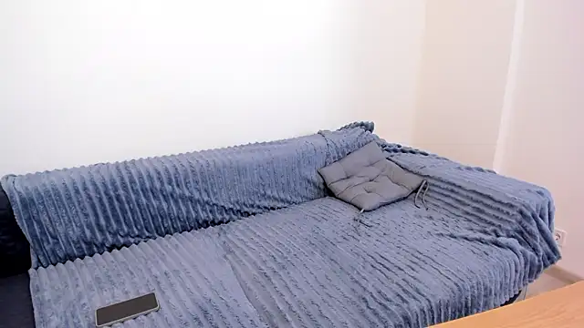 sofielovely  online show from January 19, 12:42 pm