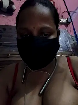 Snapshot of shalubhabhi69 chatting on November 22, 7:13 pm shalubhabhi69 online show from November 22, 7:13 pm