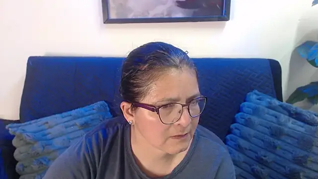 Linda banks  online show from December 21, 1:57 am