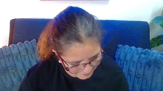Snapshot of Linda_banks_ chatting on May 17, 1:58 am Linda banks online show from May 17, 1:58 am