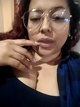 sophimyllers online show from February 10, 3:21 am