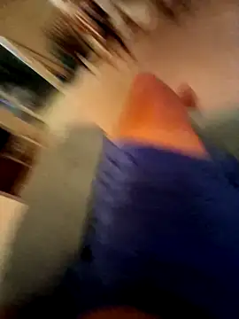 Snapshot of pullitoff chatting on October 10, 12:09 am pullitoff online show from October 10, 12:09 am