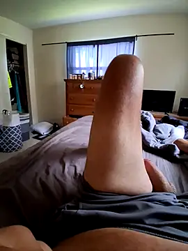 Snapshot of pullitoff chatting on November 9, 4:27 pm pullitoff online show from November 9, 4:27 pm