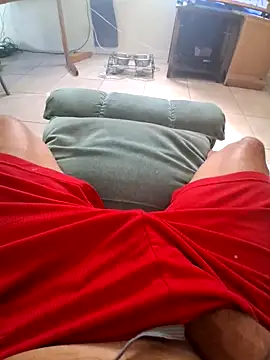 Snapshot of pullitoff chatting on November 17, 3:51 pm pullitoff online show from November 17, 3:51 pm