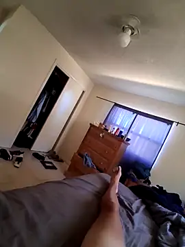 Snapshot of pullitoff chatting on March 10, 3:17 pm pullitoff online show from March 10, 3:17 pm