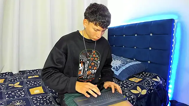 Tatiiana n Damiian online show from September 21, 1:57 pm