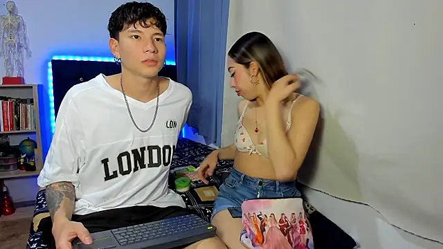 Tatiiana n Damiian online show from December 17, 11:11 pm