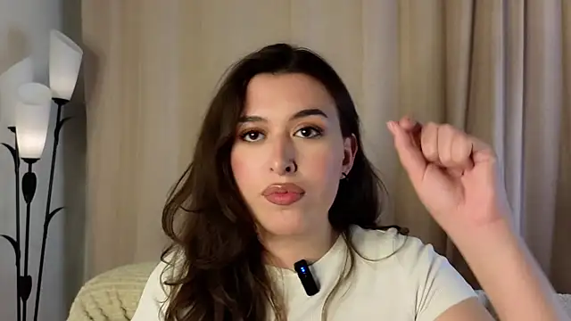 LilianBuskey online show from September 11, 12:49 pm