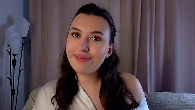 LilianBuskey online show from September 12, 11:32 am