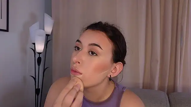 LilianBuskey online show from September 16, 11:33 am