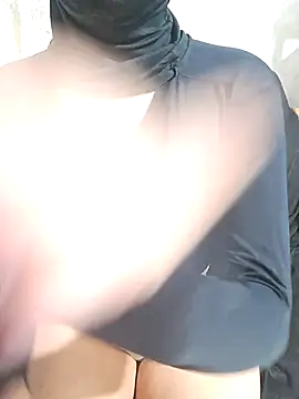 Snapshot of nataliazinha chatting on October 15, 10:37 am nataliazinha online show from October 15, 10:37 am