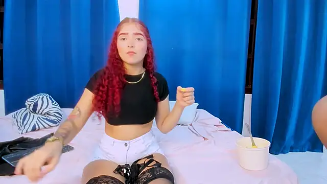 nahomy ryans online show from October 13, 9:09 am