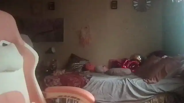 Snapshot of nekowaifuuu chatting on September 25, 4:21 pm nekowaifuuu online show from September 25, 4:21 pm