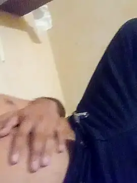 Snapshot of 125Delfin90 chatting on October 6, 3:04 am 125Delfin90 online show from October 6, 3:04 am