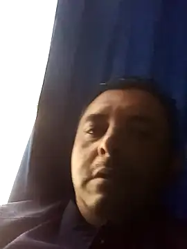 Snapshot of 125Delfin90 chatting on February 18, 11:44 pm 125Delfin90 online show from February 18, 11:44 pm