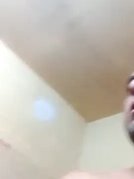 Snapshot of 125Delfin90 chatting on March 4, 9:43 pm 125Delfin90 online show from March 4, 9:43 pm