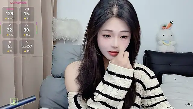 CeeKie online show from November 6, 11:59 pm