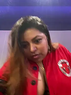 Hela Collins online show from October 18, 5:03 pm