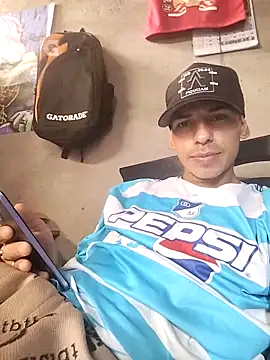 Tussi-amor online show from February 9, 2:21 pm