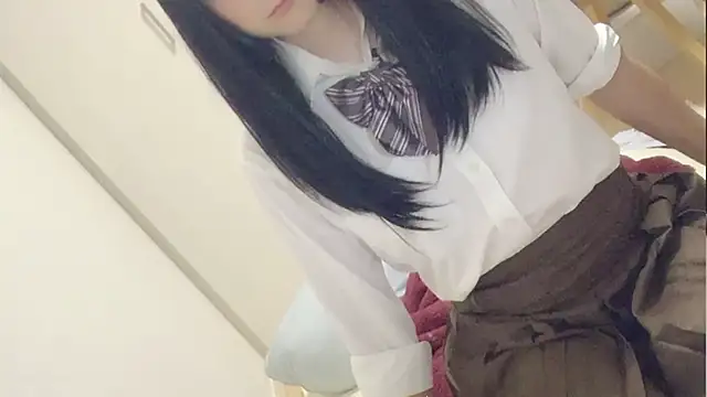 Mia032 online show from October 17, 1:46 pm