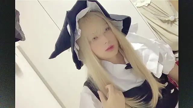 Mia032 online show from October 31, 2:18 pm