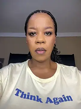 Snapshot of THICKBUNNYCHICKxxx chatting on February 17, 8:15 pm THICKBUNNYCHICKxxx online show from February 17, 8:15 pm