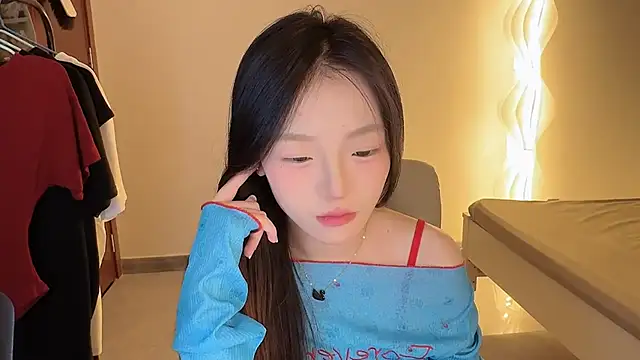 Snapshot of Robin-o3 chatting on September 20, 3:35 pm Robin-o3 online show from September 20, 3:35 pm