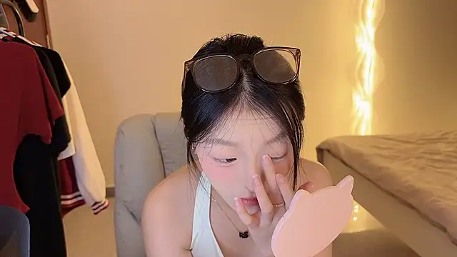 Snapshot of Robin-o3 chatting on September 21, 2:29 pm Robin-o3 online show from September 21, 2:29 pm