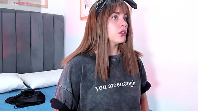 SuccubusDolly online show from October 2, 8:05 pm