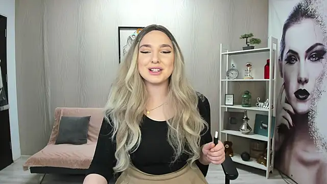 JaquelinLaurent online show from March 20, 8:14 pm