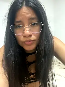 johanageminis online show from November 18, 2:17 am