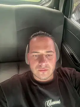 Pablo EscobarGomez online show from February 1, 3:43 pm