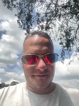 Pablo EscobarGomez online show from February 9, 5:50 pm