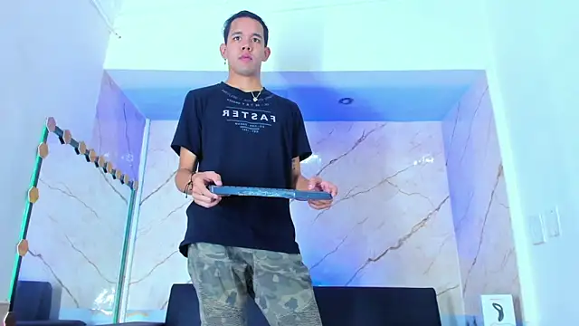 jeremytonner online show from November 15, 3:59 am