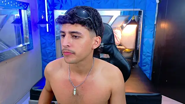 Alan Del Reyx online show from September 28, 4:07 am