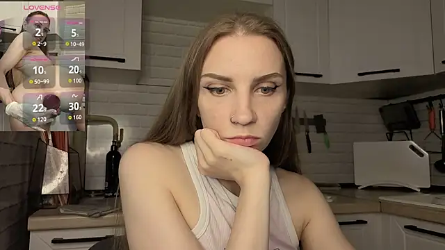 Edena  online show from June 13, 2:26 pm