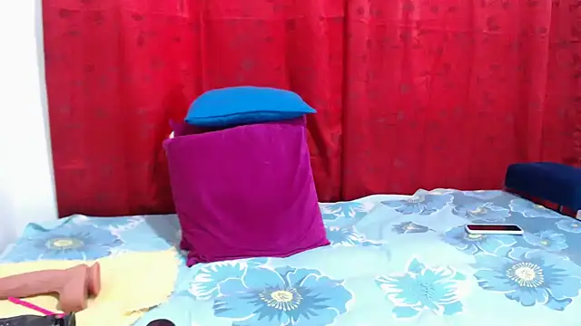 Sexysquirtmommy online show from June 16, 10:01 pm