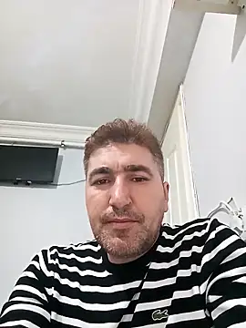 mert0359 online show from February 5, 2:43 pm