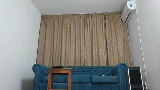BLOND GOD online show from May 26, 6:59 pm
