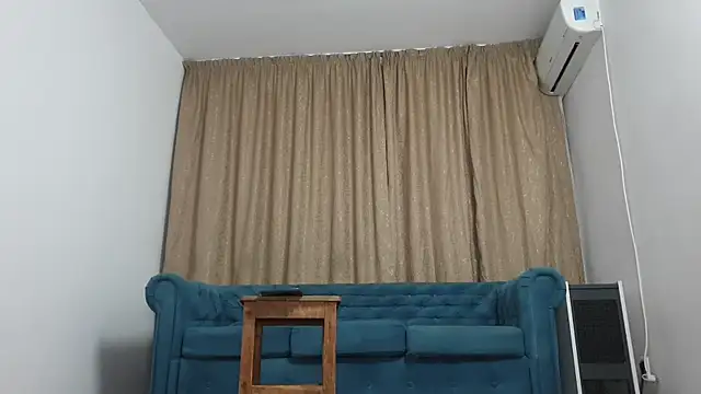 BLOND GOD online show from May 27, 6:38 pm
