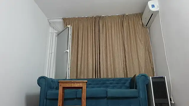 BLOND GOD online show from July 5, 9:44 pm