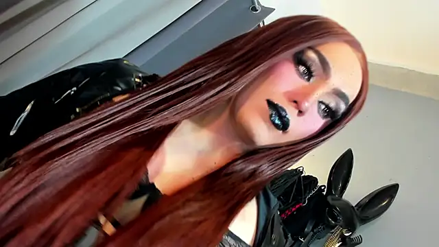 MagnaCumLoader17 online show from February 3, 1:15 am