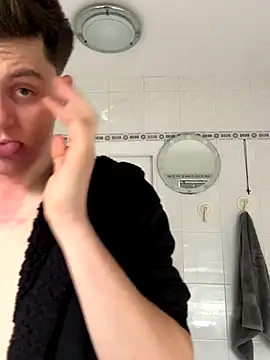 AmMadness online show from December 17, 1:06 pm